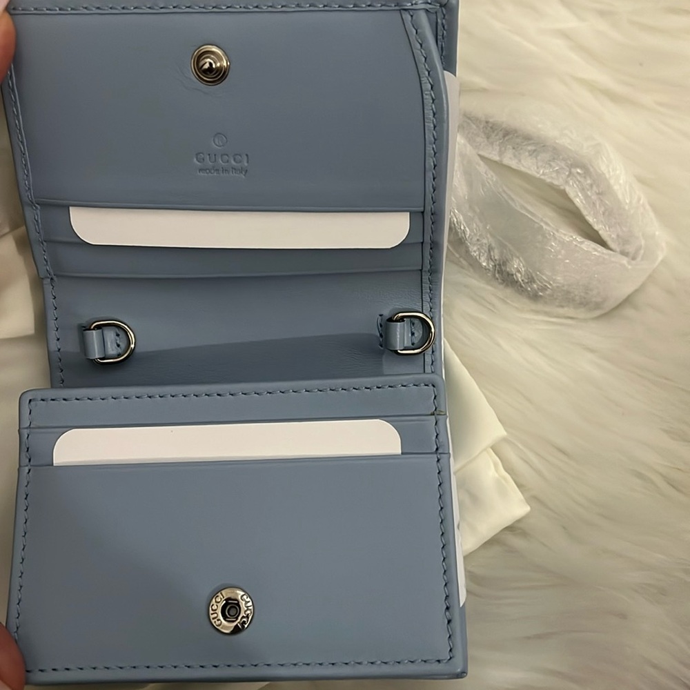 ๐ Gucci Wallet on Chair GG Marmont Mini Light Blue - Picture 4 of 14
